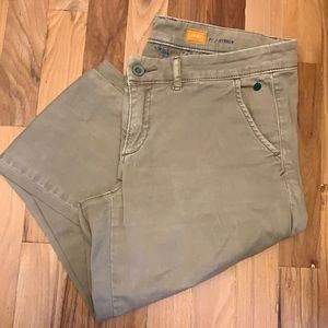Anthropologie Pilcro Hyphen Khakis